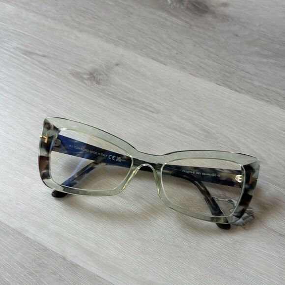 TOM FORD 5879-B ECO 072 Demo Women's Eyeglasses NWT in packaging - Picture 4 of 8